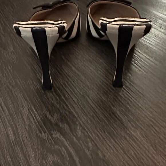Manolo Blahnik Black and White Striped Heels - Picture 4 of 6